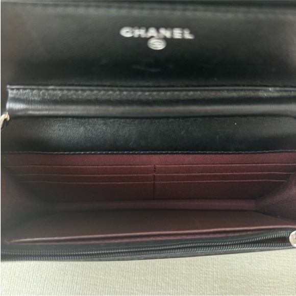 Chanel Wallet on Chain - Picture 2 of 4